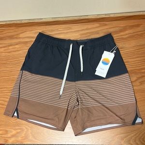 Brand New Vuori Shorts (Large)